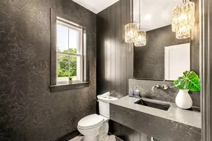 2 Stephanie St, Burlington, MA 01803 - Photo 18