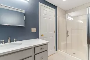 33 Barker Square Dr, Pembroke, MA 02359 - Photo 8