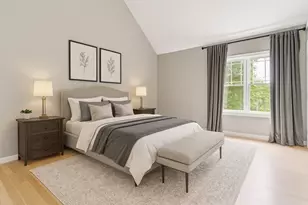 33 Barker Square Dr, Pembroke, MA 02359 - Photo 10