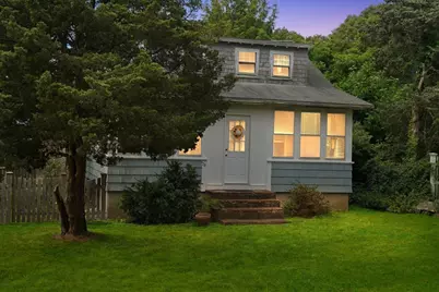 70 Wings Neck Rd, Bourne, MA 02559 - Photo 2