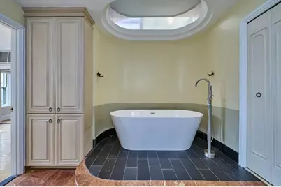 34 Yarmouth St #4, Boston, MA 02116 - Photo 22