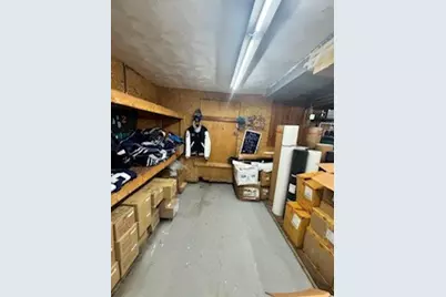 319 Hathaway Blvd, New Bedford, MA 02740 - Photo 2