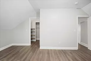 36 Cedar St, Worcester, MA 01609 - Photo 14