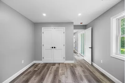 312 Pleasant St, Leicester, MA 01524 - Photo 16