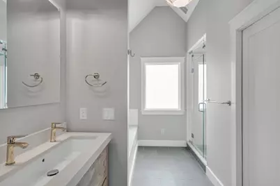 27 Woodbine St #27, Somerville, MA 02143 - Photo 16