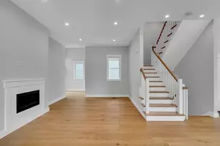 27 Woodbine St, Somerville, MA 02143 - Photo 2