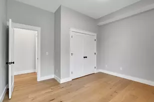 27 Woodbine St, Somerville, MA 02143 - Photo 8