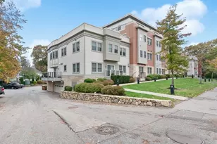 321 Hammond Pond Pkwy, Brookline, MA 02467 - Photo 2