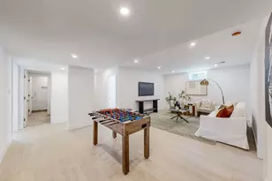 140 Columbia St, Brookline, MA 02446 - Photo 16