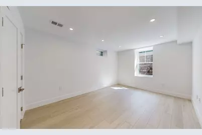140 Columbia St #1, Brookline, MA 02446 - Photo 22