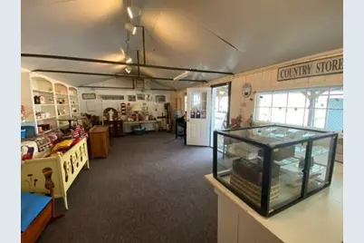 125 E Main St, West Brookfield, MA 01585 - Photo 6