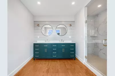 8 Riverside Rd, Gloucester, MA 01930 - Photo 20