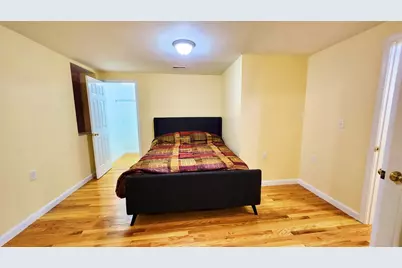 717 Middlesex St, Lowell, MA 01851 - Photo 10