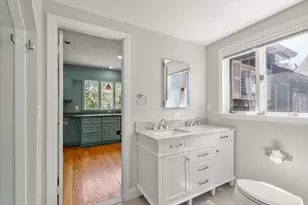 102 Nashawena St, Falmouth, MA 02540 - Photo 20