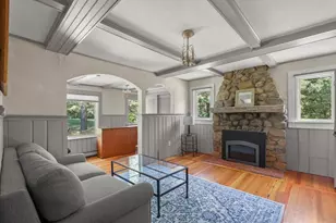 102 Nashawena St, Falmouth, MA 02540 - Photo 14