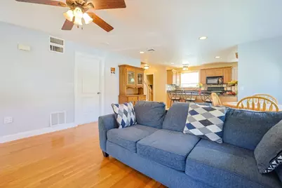 8A Whitins Rd, Sutton, MA 01590 - Photo 8