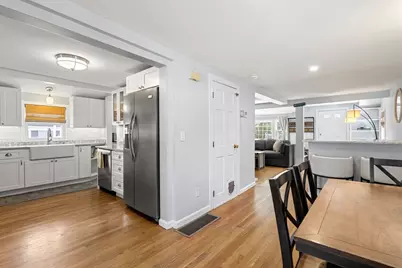 16 Caldwell St, Weymouth, MA 02191 - Photo 10