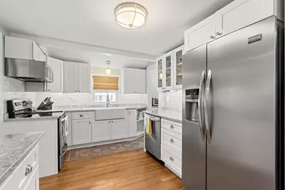 16 Caldwell St, Weymouth, MA 02191 - Photo 4