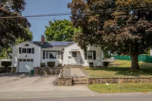 25 Inverness Rd, Swansea, MA 02777 - Photo 1