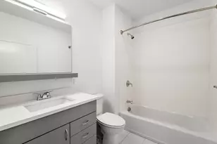 40 Centre St, Brookline, MA 02446 - Photo 4