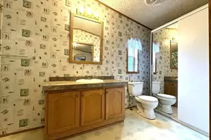 10 Eldorado Dr, Marlborough, MA 01752 - Photo 14