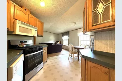 10 Eldorado Drive, Marlborough, MA 01752 - Photo 4