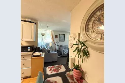 46 Amesbury #4D, Lawrence, MA 01840 - Photo 4