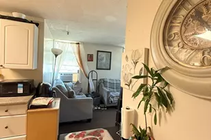 46 Amesbury, Lawrence, MA 01840 - Photo 4