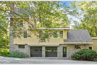 202 Paine St, Bellingham, MA 02019 - Photo 4