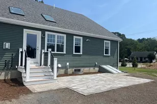 2A Oak St, Norton, MA 02766 - Photo 4