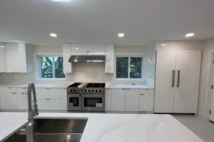 4 Ripley Rd, Hull, MA 02045 - Photo 8