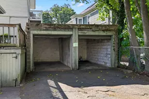 194 N Beacon, Watertown, MA 02472 - Photo 8