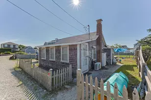 4 Spadoni Rd, Dennis, MA 02638 - Photo 2