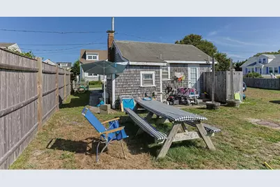 4 Spadoni Rd, Dennis, MA 02638 - Photo 12