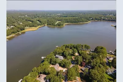 640 Poponessett Rd, Barnstable, MA 02635 - Photo 6