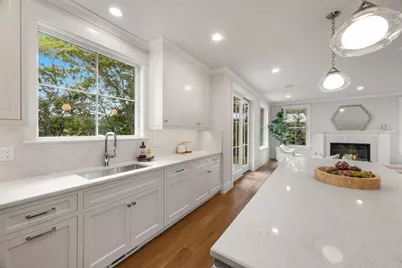 640 Poponessett Rd, Barnstable, MA 02635 - Photo 24