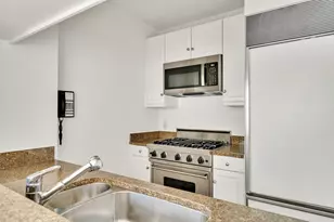 2 Avery St, Boston, MA 02111 - Photo 16
