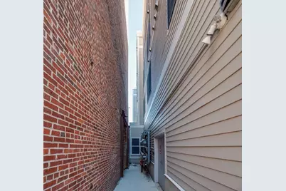 330 West 2nd St #4, Boston, MA 02127 - Photo 24