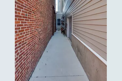 330 West 2nd St #4, Boston, MA 02127 - Photo 26