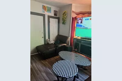 63 Oak, Springfield, MA 01109 - Photo 4