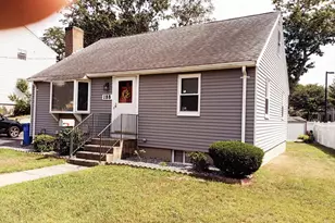 188 Lexington St, Newton, MA 02466 - Photo 2