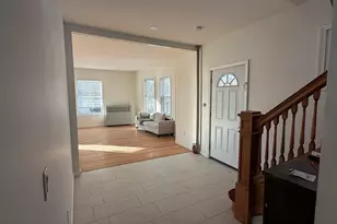 12 Stoneland Rd, Worcester, MA 01603 - Photo 10