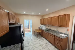 12 Stoneland Rd, Worcester, MA 01603 - Photo 6