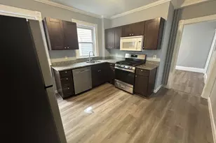 18 Chase St, Boston, MA 02125 - Photo 2