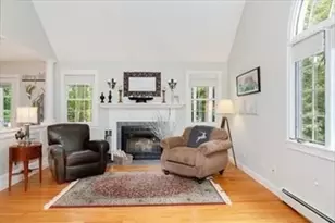 117 Perkins Row, Topsfield, MA 01983 - Photo 12