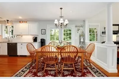 117 Perkins Row, Topsfield, MA 01983 - Photo 10