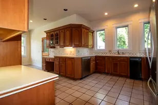 365 Middle St, Amherst, MA 01002 - Photo 28