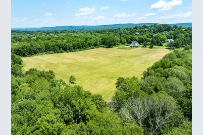 365 Middle St, Amherst, MA 01002 - Photo 4