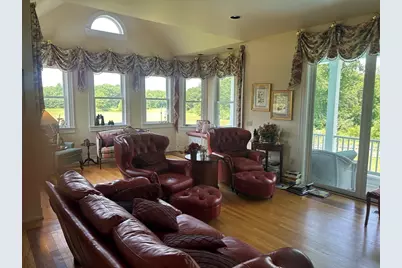 365 Middle St, Amherst, MA 01002 - Photo 12