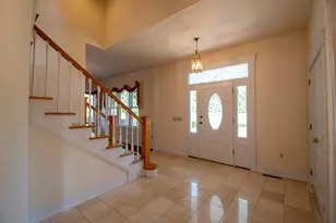 365 Middle St, Amherst, MA 01002 - Photo 10